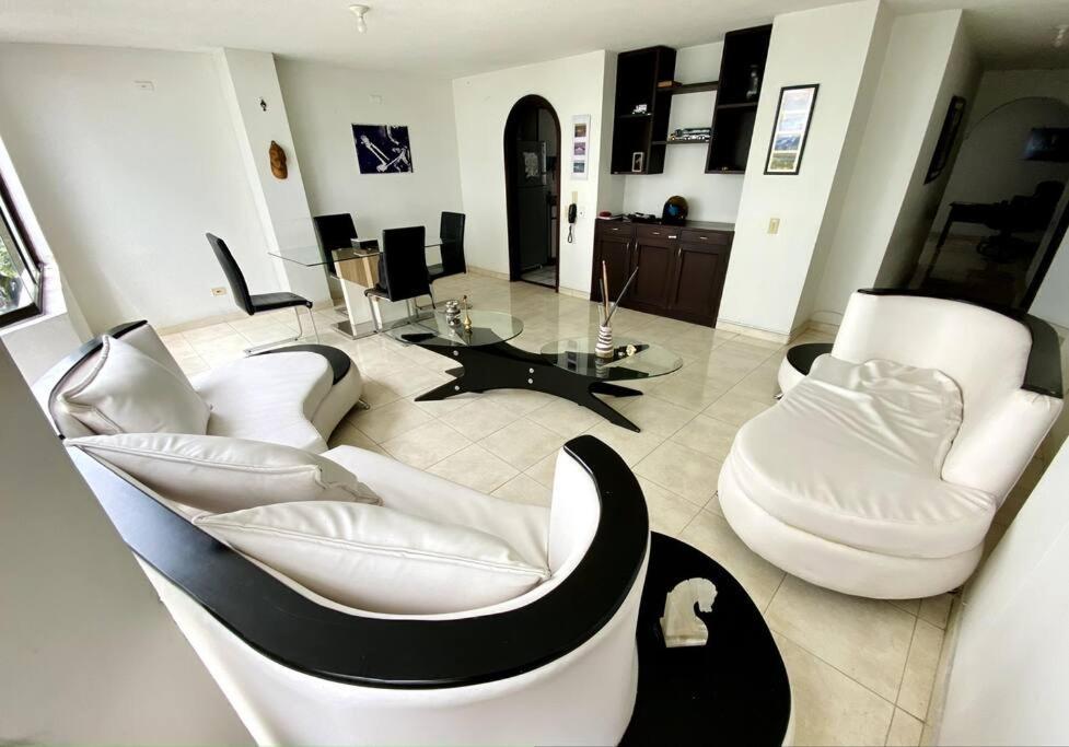 Apartament Apartamento Amoblado En Pinares Pereira Zewnętrze zdjęcie